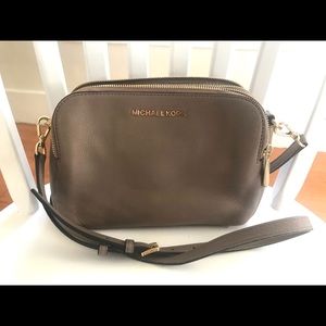Michael Kors Crossbody Handbag